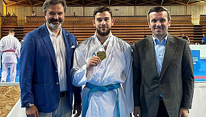 Büyükşehir Sporcusu Başarıya Doymuyor