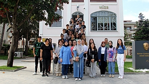 Genç Atölye İle Gezerek Öğreniyorlar