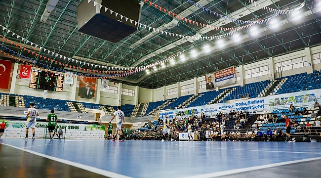 Hentbolun Devleri Sakarya’da Parkeye Çıkacak