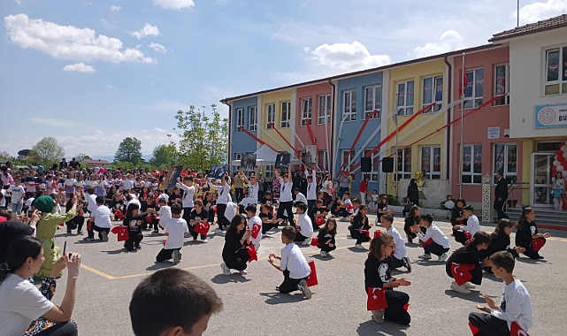 Budaklar’da Bayram Coşkusu