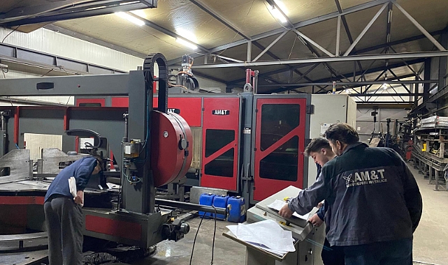 Adapazarı Fatih Mesleki ve Teknik Anadolu Lisesi Öğrencileri Erasmus +Programı Kapsamında Avrupa' da Staj Çalışmalarına Devam Ediyor.