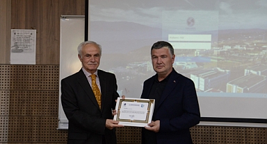 SAÜ'de Kentsel Sorunların Medyaya Yansıması Etkinliği Düzenlendi