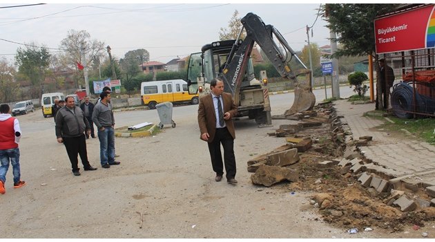 Karapürçek'te Meydanlar ve Sosyal Alanlar Yenileniyor