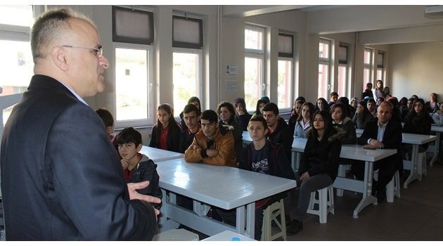 Kaynarca Anadolu Lisesinde “Akademik Başarı İçin İletişim” Semineri