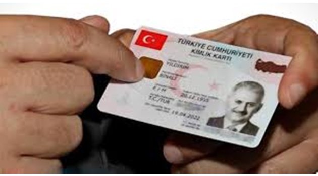 Nüfus Cüzdanları Kimlik Kartıyla Değişiyor