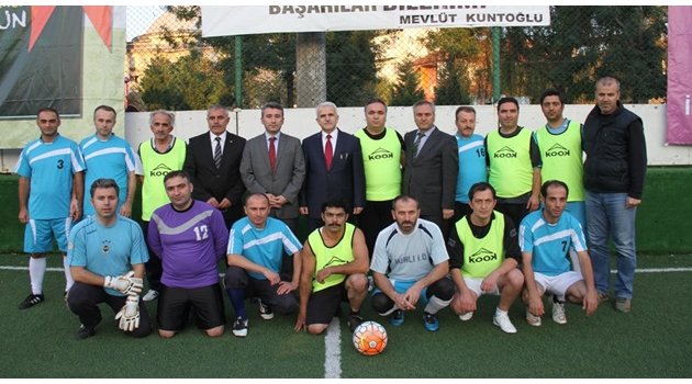 Öğretmenler Futbol Turnuvası Başladı