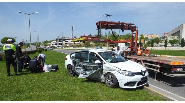 Sakarya’da Trafik Kazası: 2 Yaralı