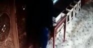  2 Saat Arayla İki Camiyi Soymaya Kalkıştı