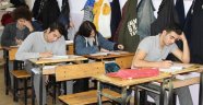 Akyazı da Öğrencilere Deneme Sınavı Yapıldı