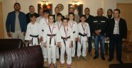 Başarılı Karatecilere Başkandan Ödül