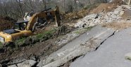 Esentepe’de Heyelan Sonucu Çöken Yol Onarıldı