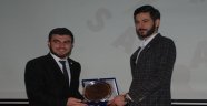 Gençlik Meclisi Ödülleri Sahiplerini Buldu