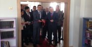 Hendek'e Zenginleştirilmiş Kütüphane Açıldı