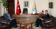 Kaymakamdan Başkana Nezaket Ziyareti