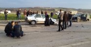 Kaynarca'da 2 Otomobil Çarpıştı: 5 Yaralı