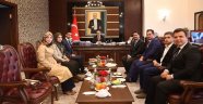 MBD'den Vali Coş'a Ziyaret	