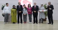 Öğrencilere Ödül Verildi