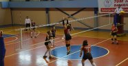 Okul Sporları Gençler (A) Voleybol Grup Müsabakaları Başladı