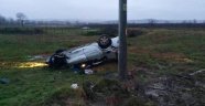 Otomobil Takla Attı: 1 Ölü, 2 Kişi Yaralı