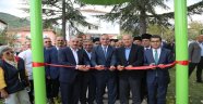 Sapanca Belediyesinden Park Açılışında Aşure Dağıttı