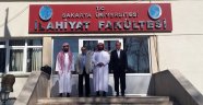 Suudlu Akademisyenler İlahiyat Fakültesinde Seminer Verdi
