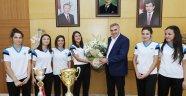 Toçoğlu Şampiyonları Ağırladı