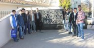 Uluslararası Öğrenciler Deprem Müzesinde