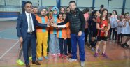 Voleybol Küçük Kızlar Akyazı İlçe Birinciliği Sona Erdi