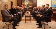 Yerel Kültür Derneği Yönetimi Vali Coş’u Ziyaret Etti